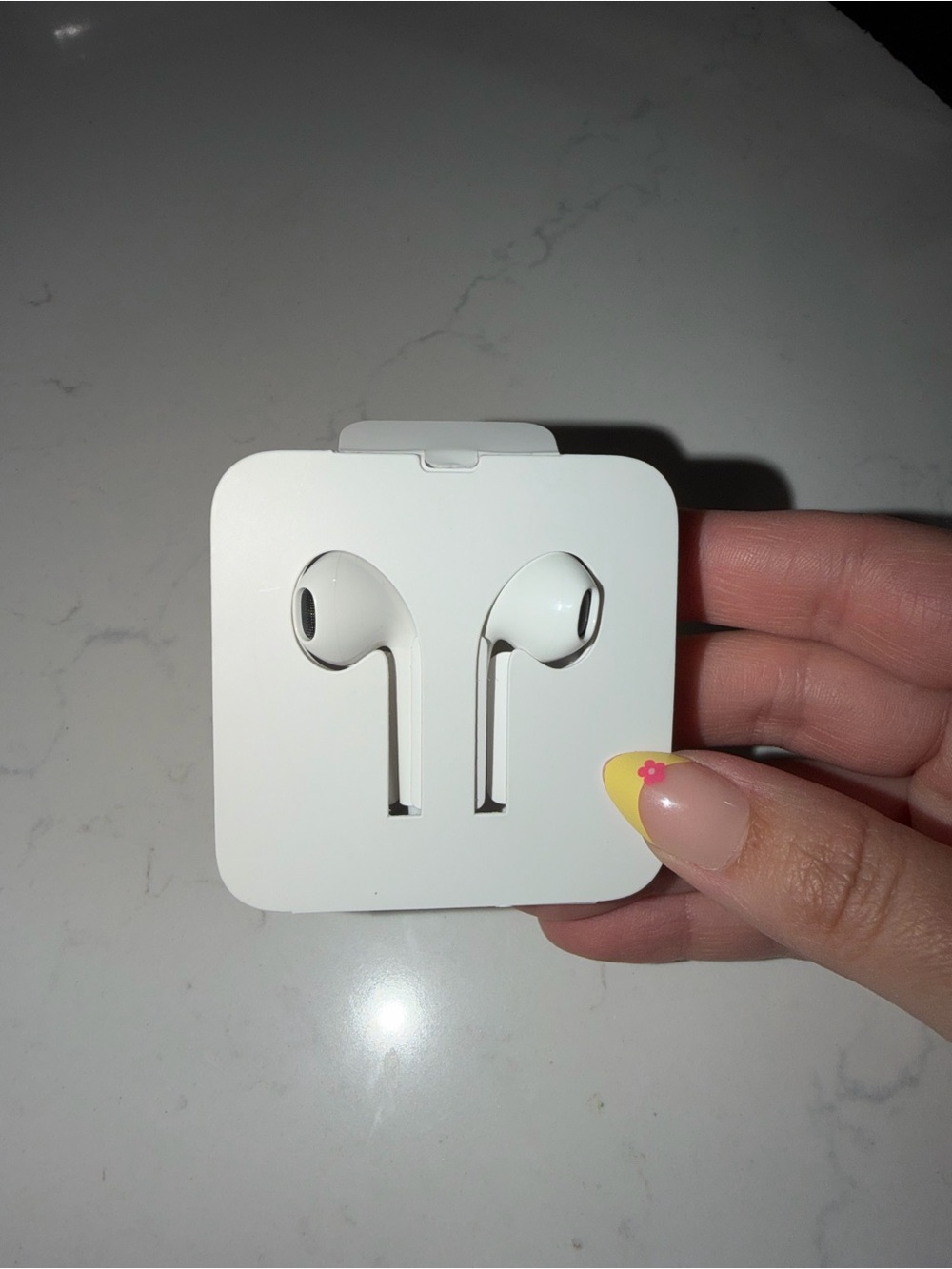 Apple White Wired Earbuds